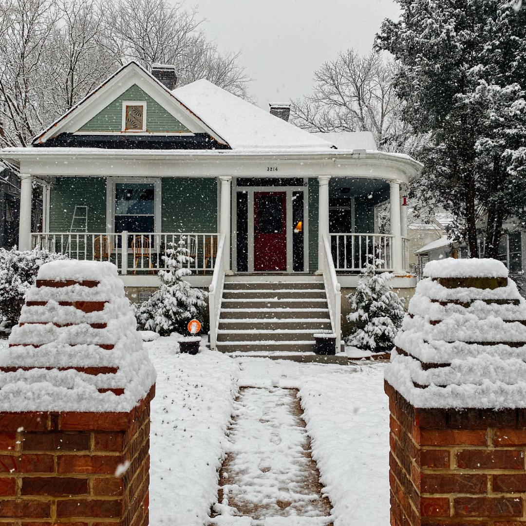 House in winter Summers in Illinois